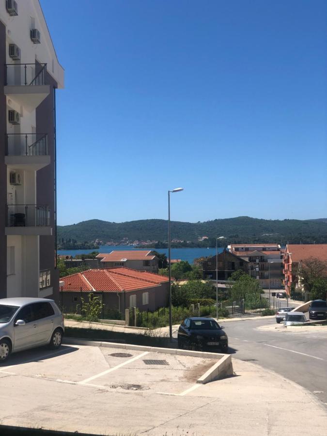 Matea Lägenhet Tivat Exteriör bild